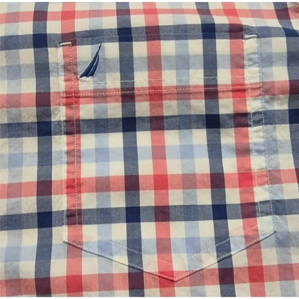 Nautica Classic Fit Stretch men's pink/wht/blue plaid long sleeve button up sz M - Picture 4 of 16